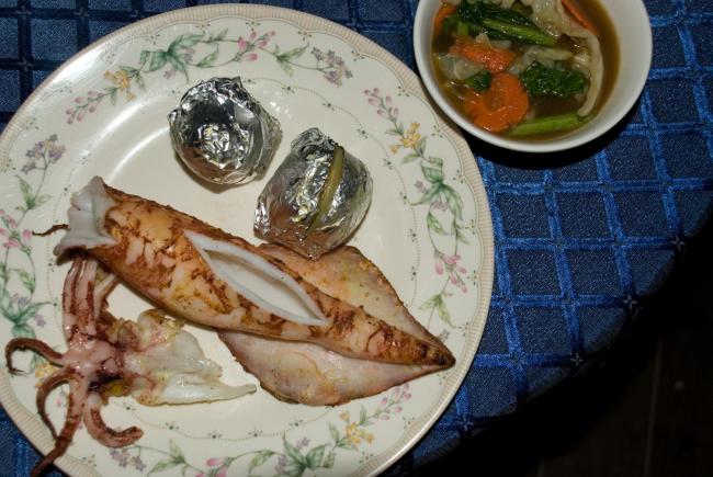 Grillet blæksprutte